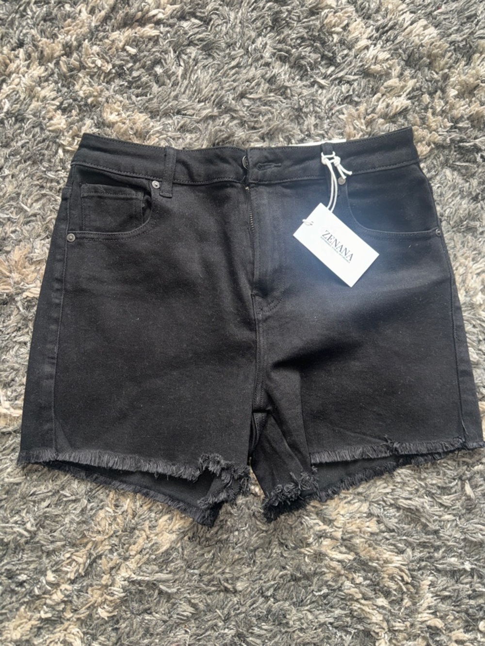 BNWT Zenana Black High-Rise Frayed Hem Denim Shorts